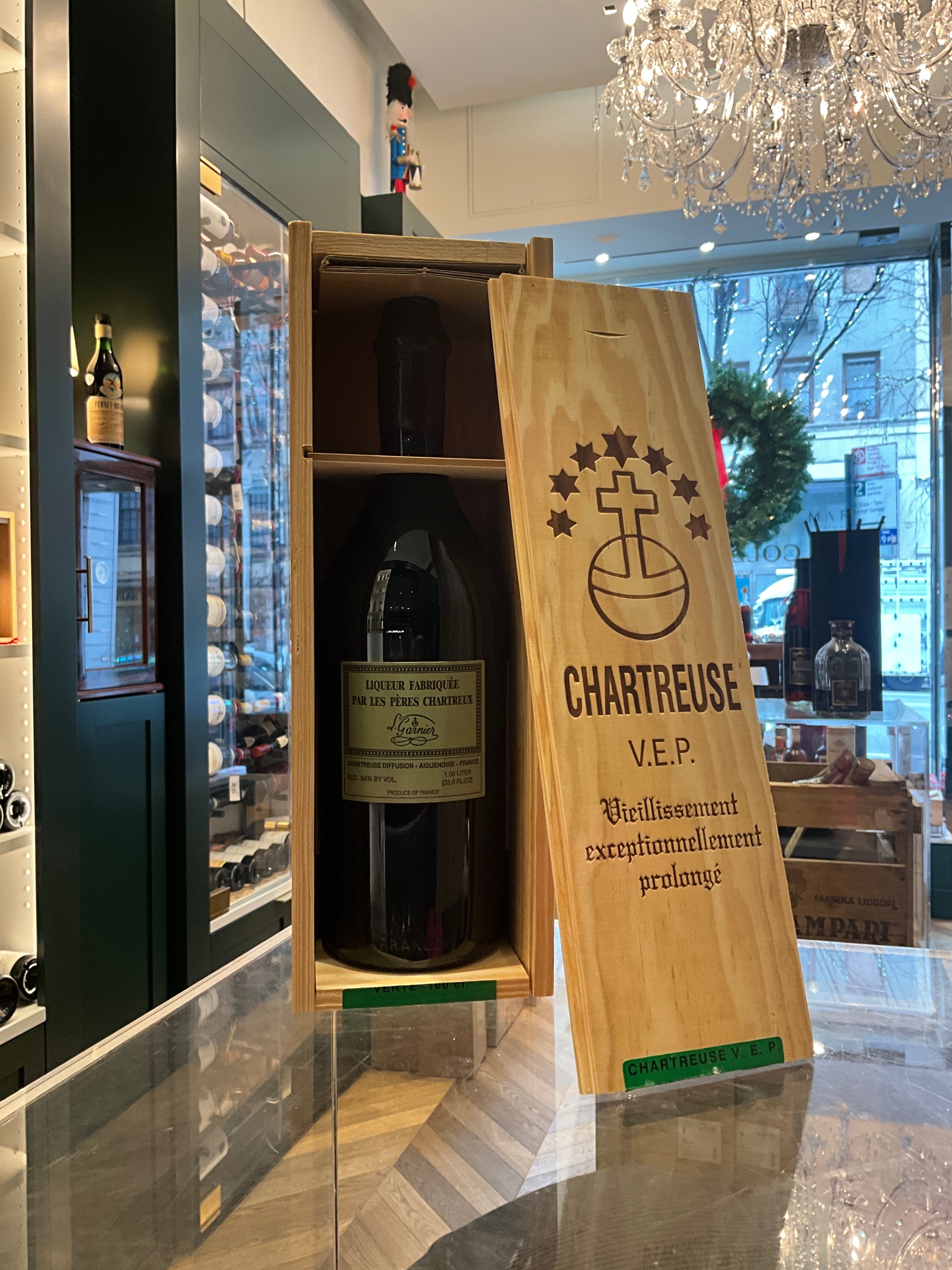 CHARTREUSE V.E.P. 木箱入り 54% Chartreuse VEP Green – Chartreuse Diffusion