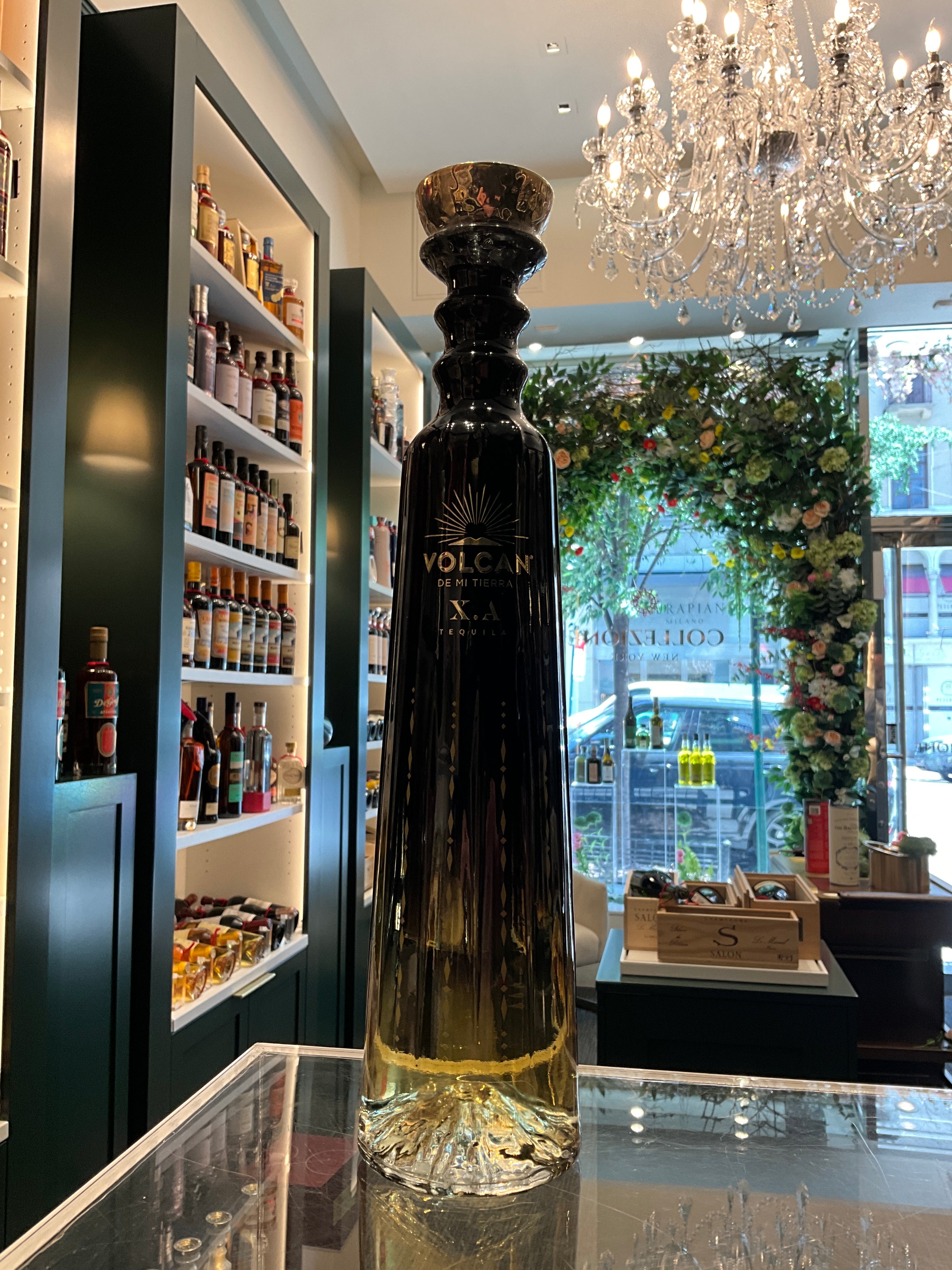 ボルカン X.A ルミナス テキーラ 700ml 40% VOLCAN テキーラ 正規公式店 VOLCAN ボルカン X.A. ルミナスボトル