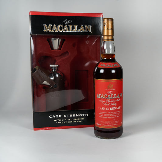 Macallan cask strenght gift set flask