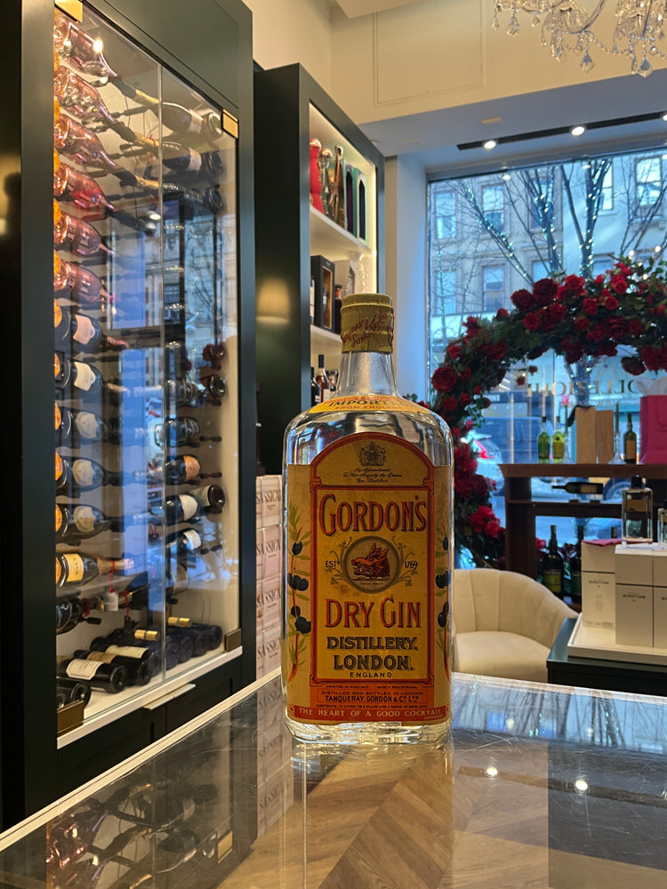 Gordon’s Dry Gin 1950s 75cl 40%abv