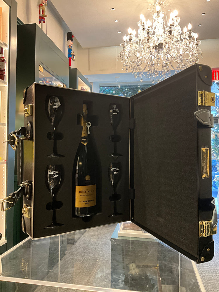 Bollinger 2007 Champagne “Goldfinger 007” 60th Anniversary Limited Edition Magnum 1.5L