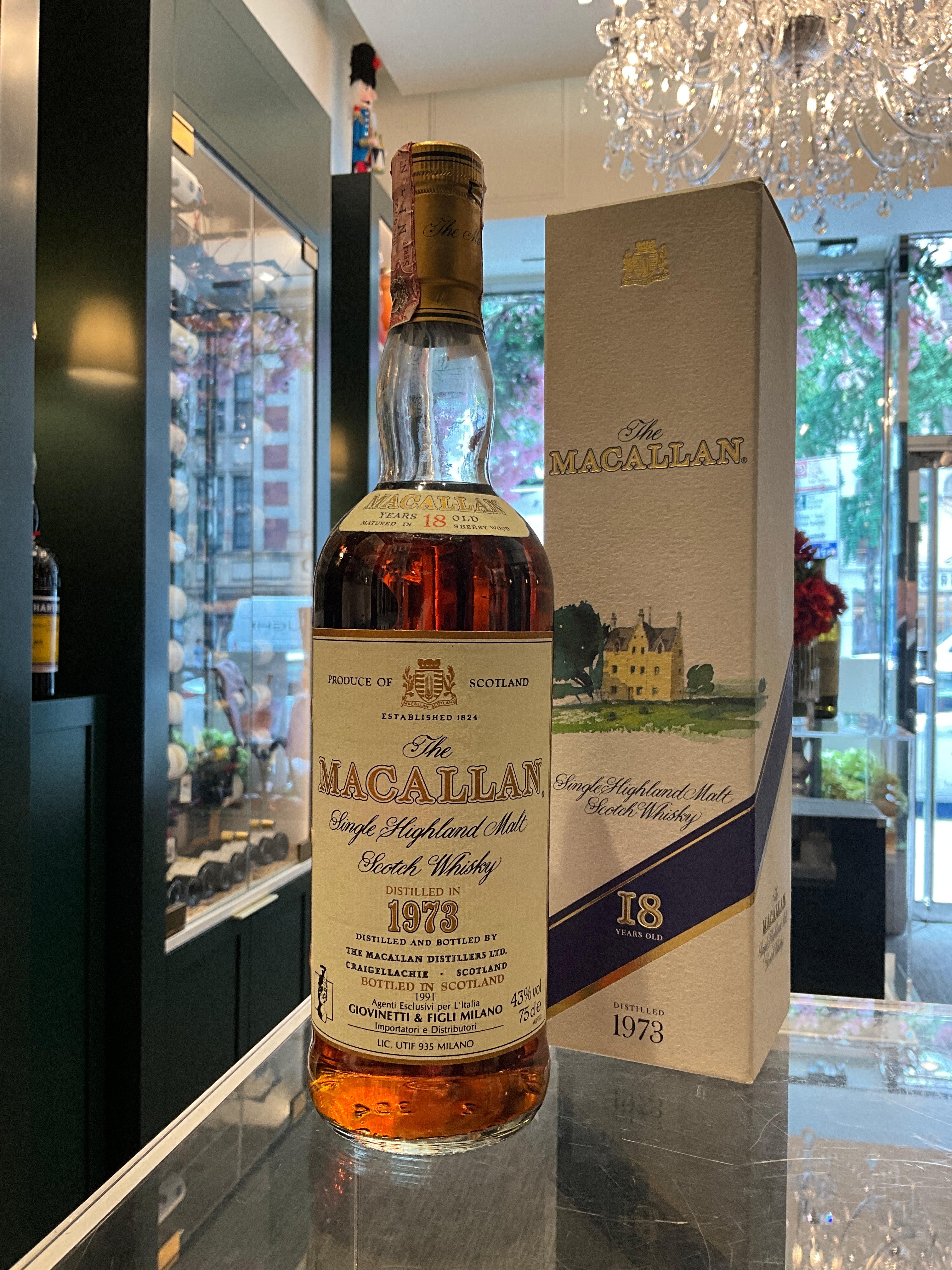 【空瓶】The Macallan 18 Year 【旧瓶】 image_b55a87b4-bbd1-4dc4-9a81-