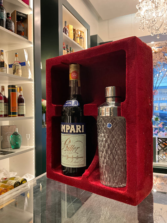 Campari 1970s/80s 75cl 25% gift set with shaker