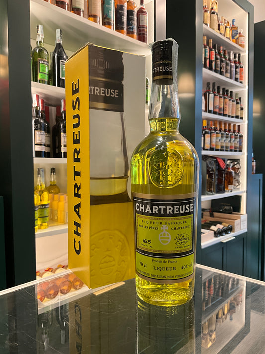 Chartreuse yellow from 2000s 700ml 40%abv
